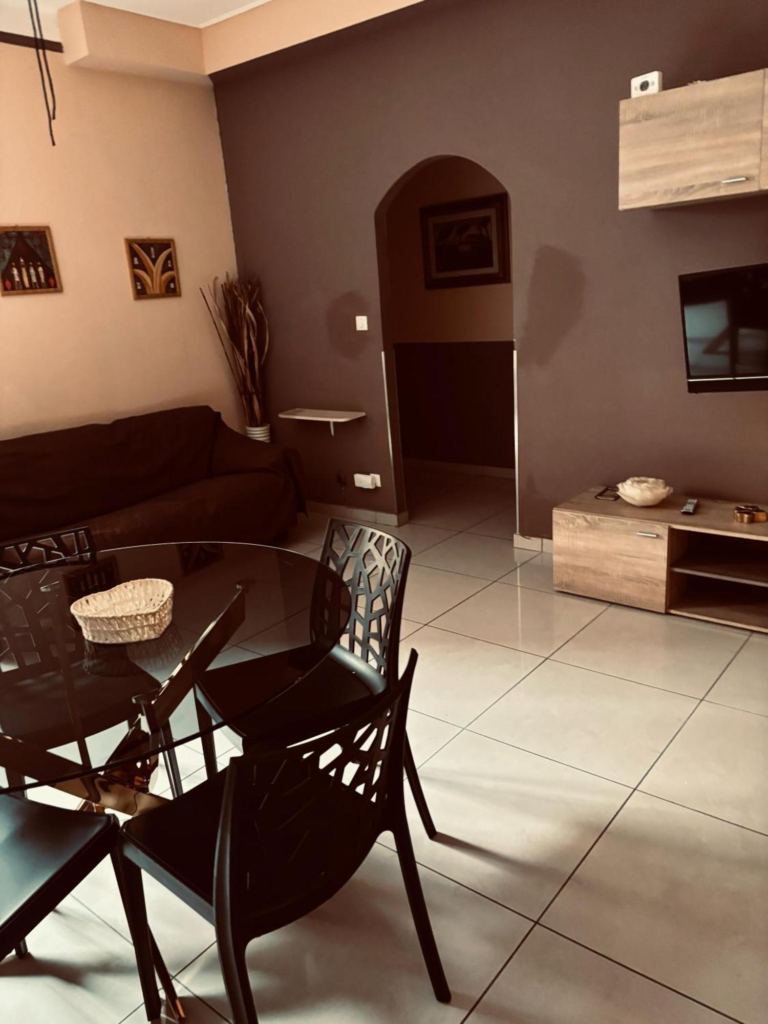 Brown Apartment Sanremo Exterior photo